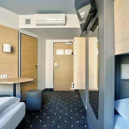 Bielefeld-city Hotel 3*