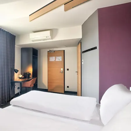 Bielefeld-city Hotel 3*
