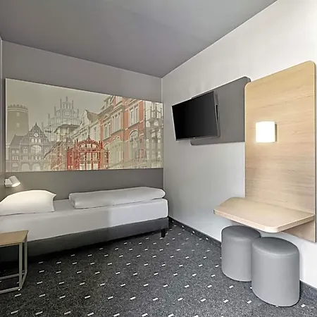 Bielefeld-city Hotel 3*