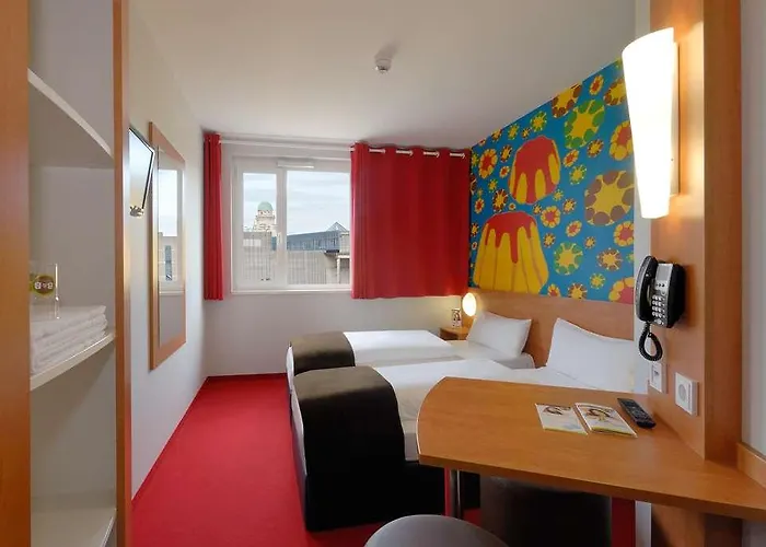 Hotel Bielefeld-city 3*