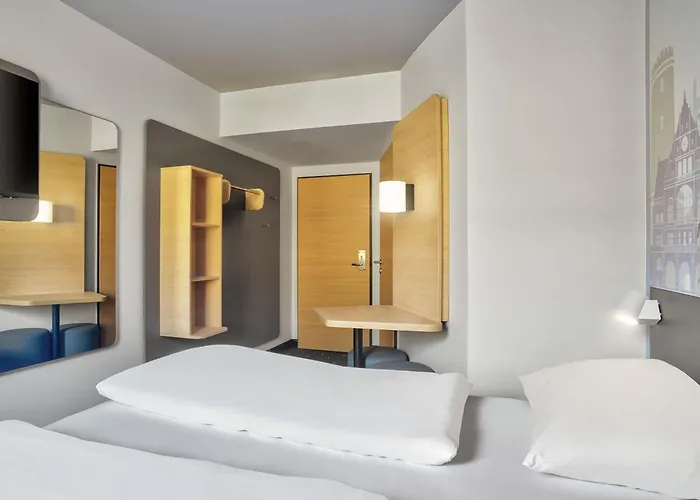 Hotel Bielefeld-city 3*